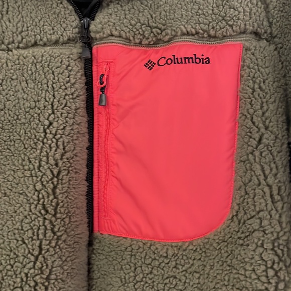 Columbia Jacket - Picture 2 of 7